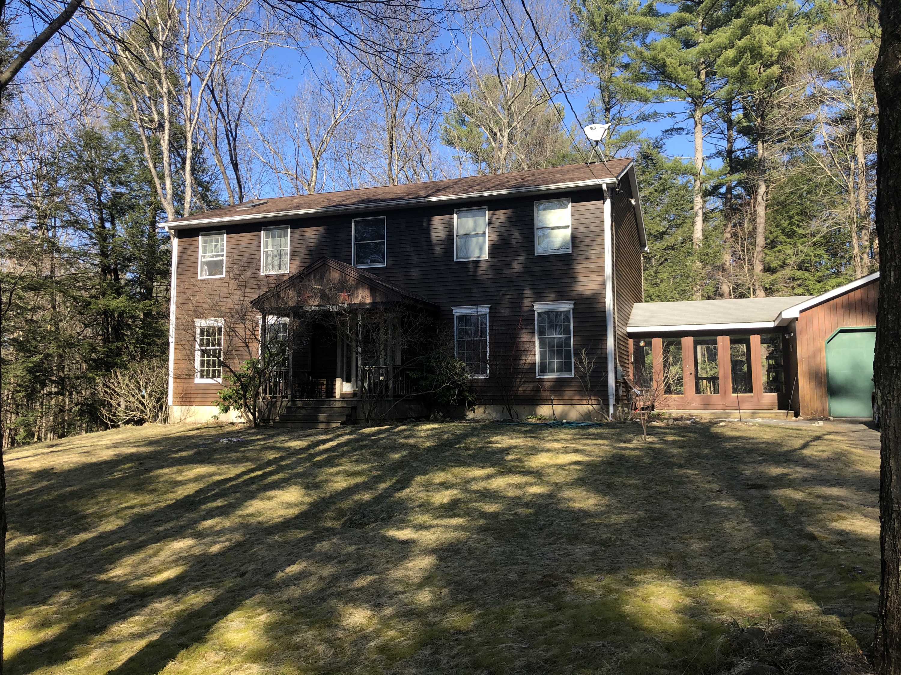 89 Long Plain Road